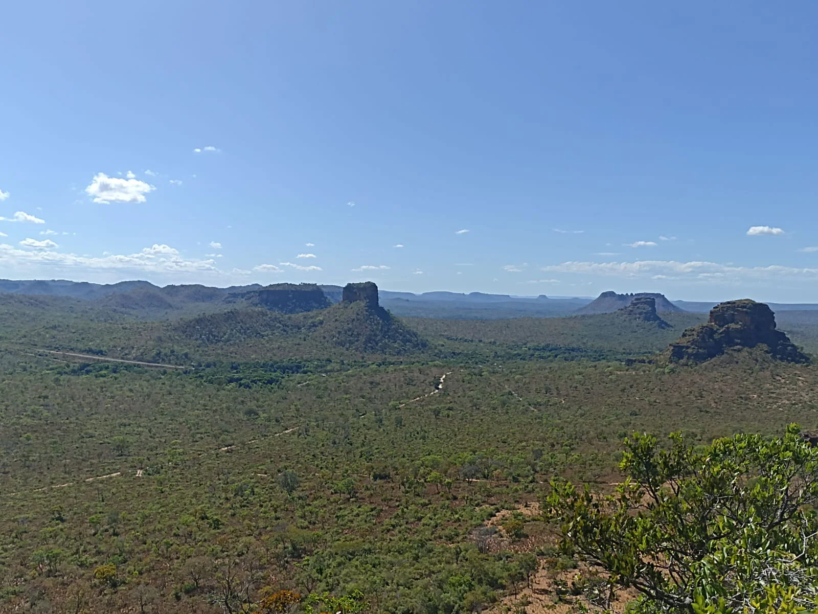 Panorama das mesas e cerrado.
